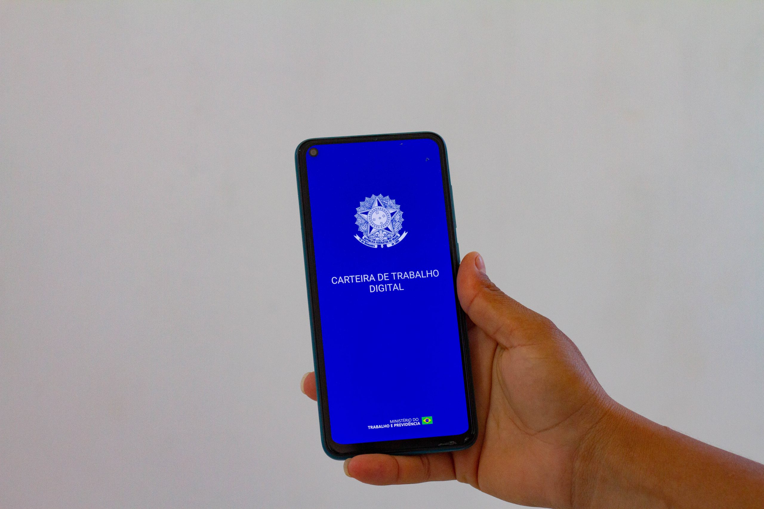 Lula aprova NOVO consignado para trabalhadores da CLT; veja as regras