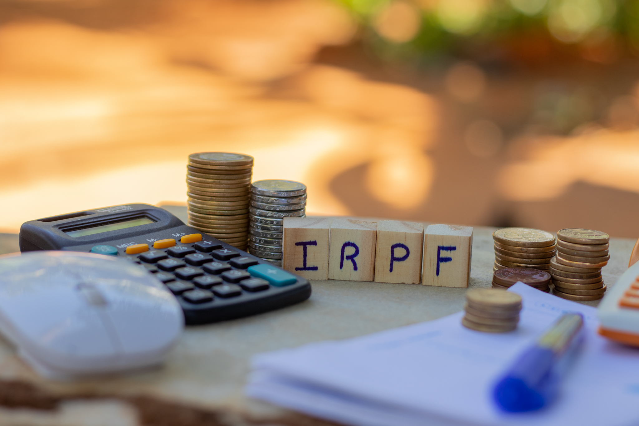 Restituição do IR atrasada? Consulte a Receita Federal e considere antecipação com banco, ciente dos juros. Credito: @jeanedeoliveirafotografia / beneficiodoidoso.com.br