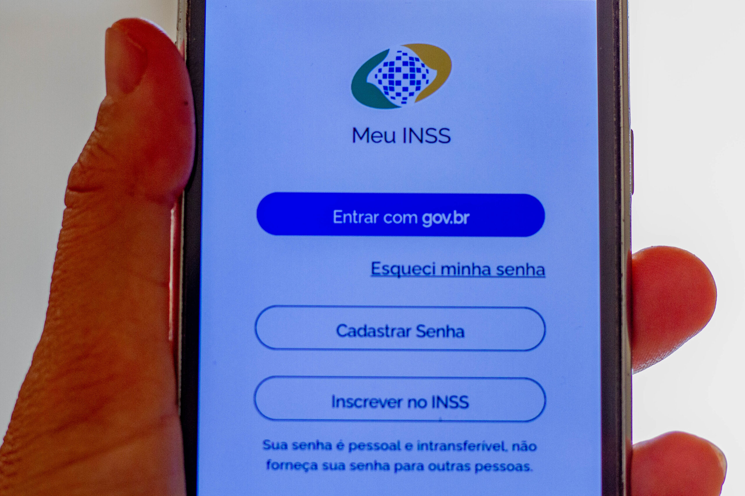 Você sabia que o Meu INSS é um app completo? Veja os serviços disponíveis!