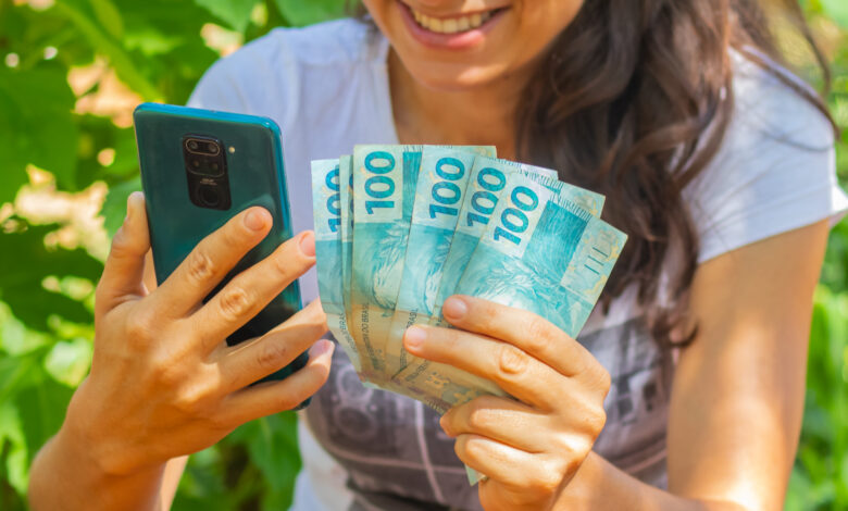 Alerta! 1 milhão de brasileiros podem SACAR mais de MIL reais no Banco Central