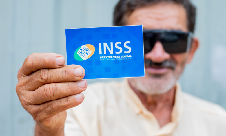 Mutirão de benefício do INSS.