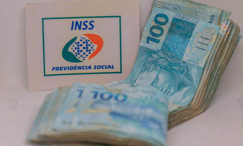 Telefone do INSS.