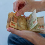 Bônus para trabalhadores.