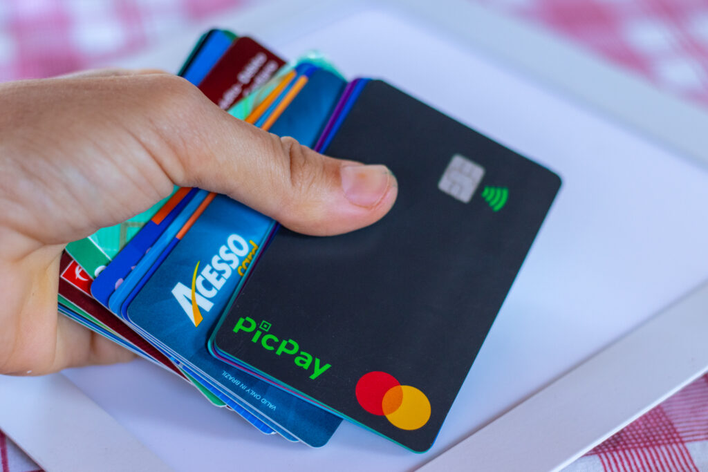 Cartões de crédito.