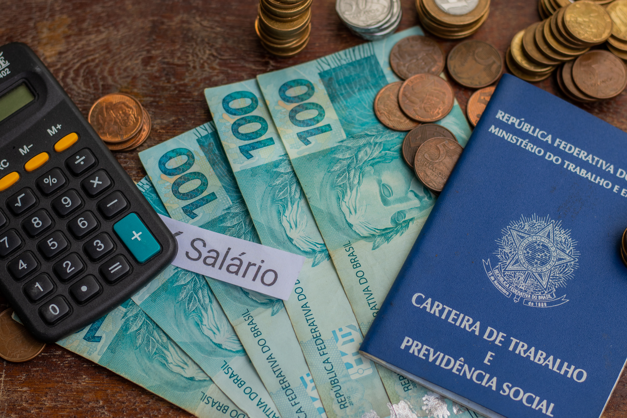 Novo salário mínimo 2025.