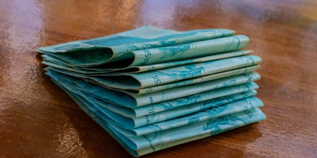 Você pode estar deixando dinheiro de lado - saiba como sacar o FGTS