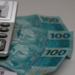 Você sabe quantos dias tem para pagar o cheque especial sem juros Confira agora