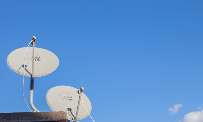 Veja como conseguir uma antena parabólica grátis por meio de ação do governo brasileiros. O processo pode ser mais fácil do que muitos pensam.