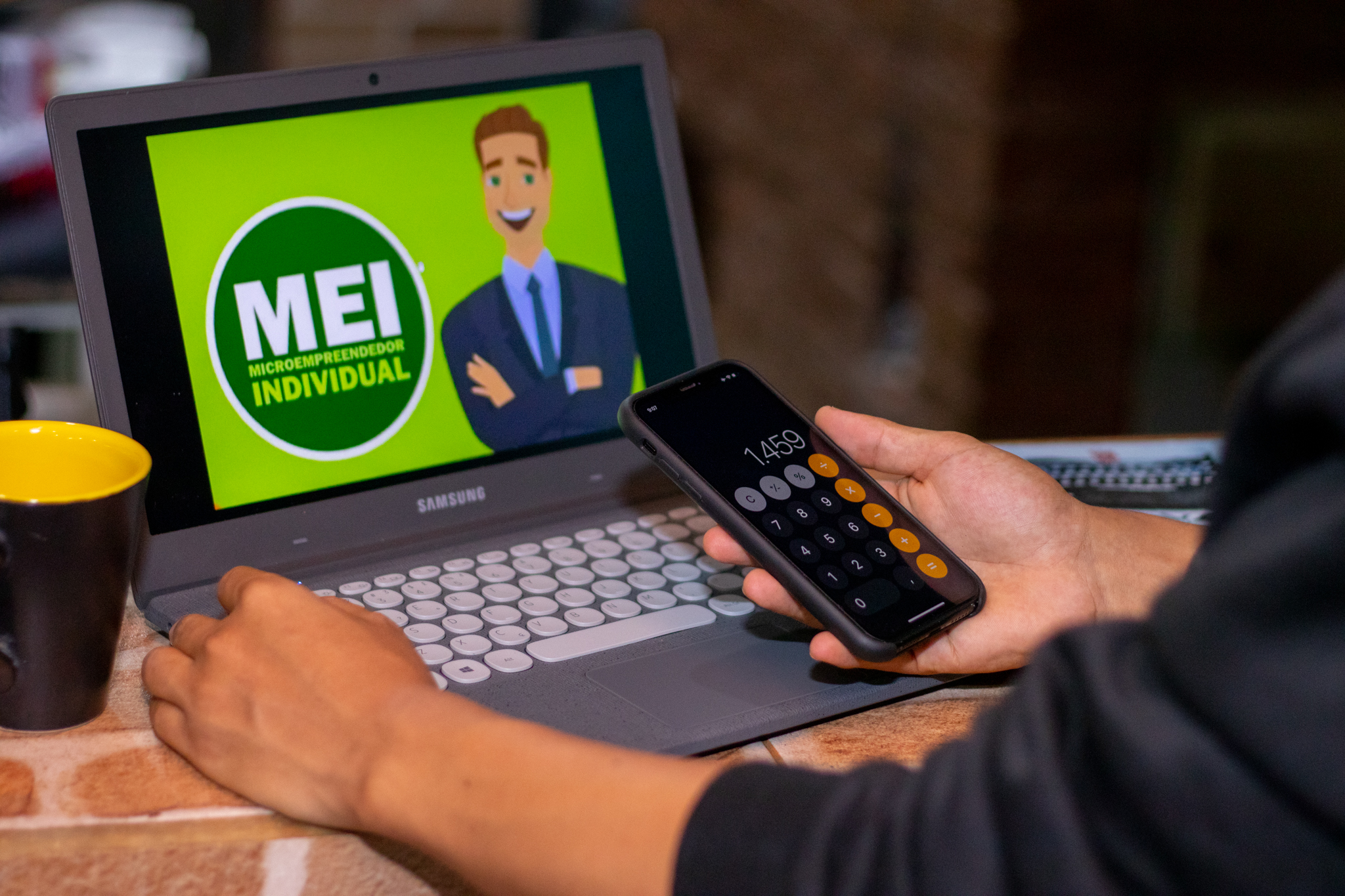 Já conheceu os benefícios do Cartão MEI? É importante saber como funciona para conseguir aproveitar o que ele pode oferecer de bom.