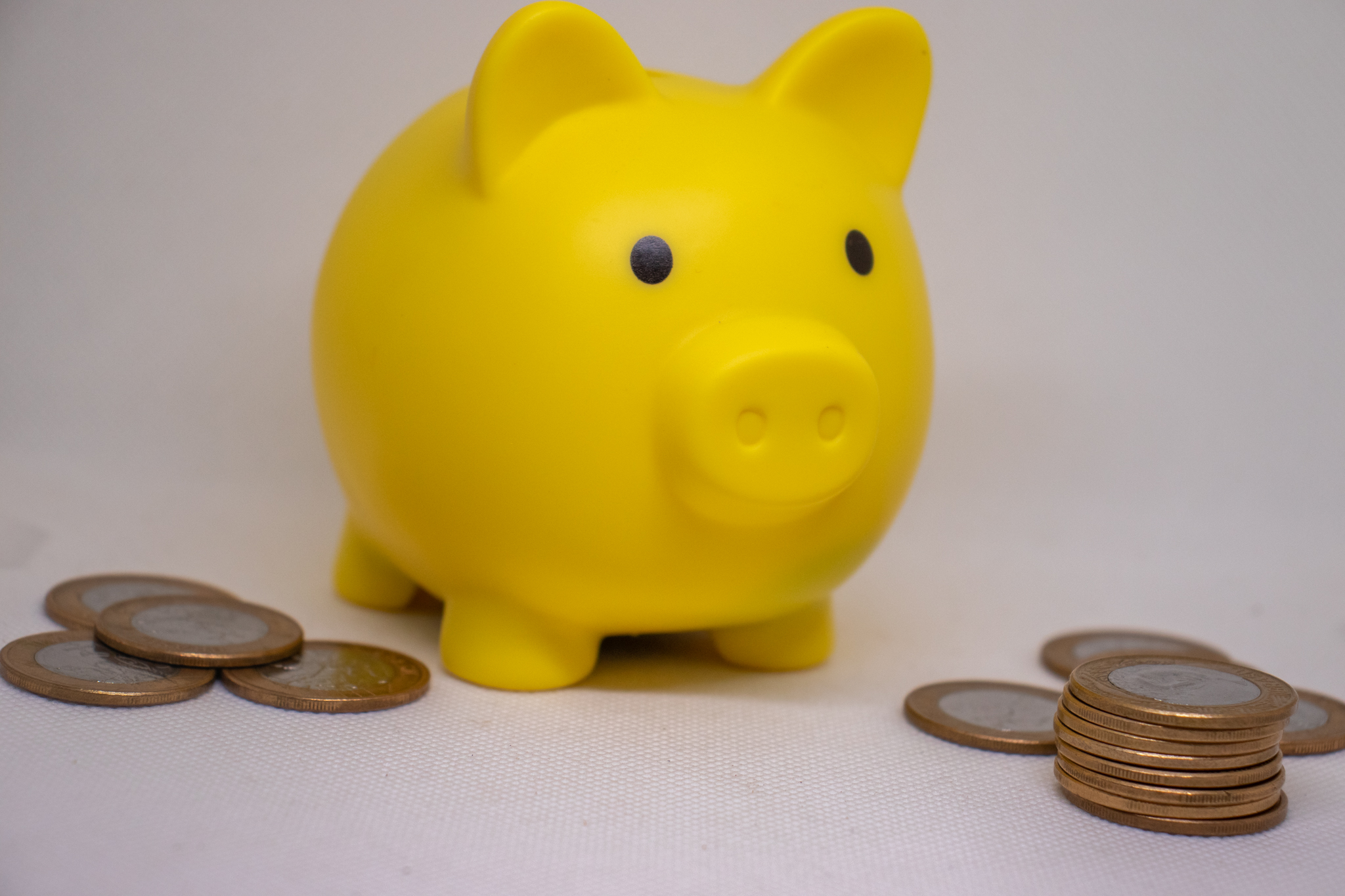 A oferta de crédito no Brasil subiu, mas os brasileiros não sentem isso de fato; entenda o que está acontecendo na economia brasileira.