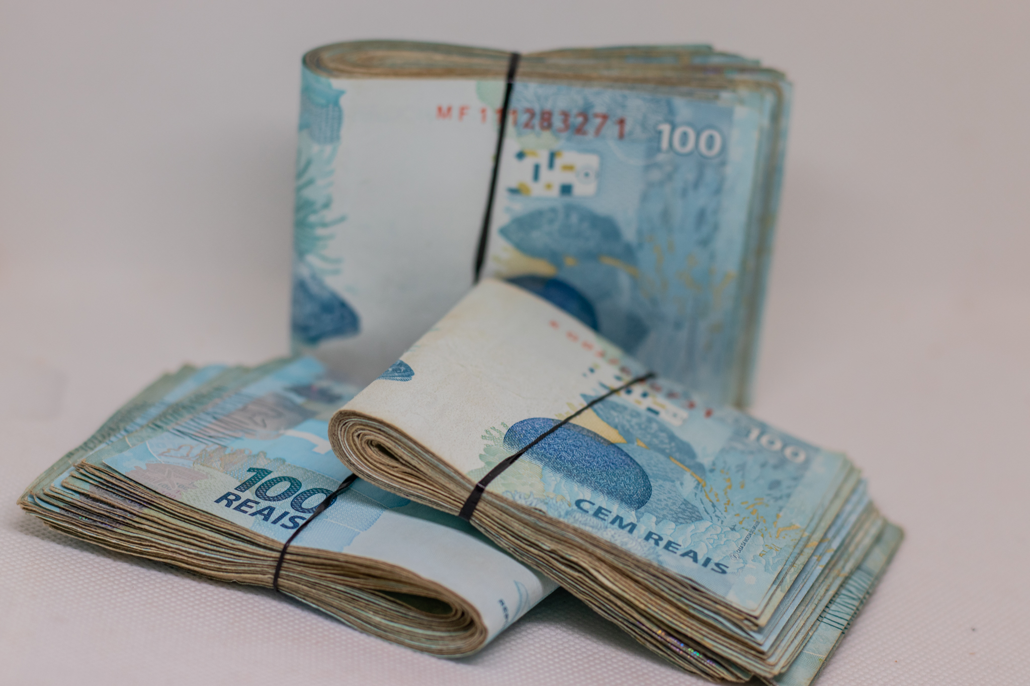 O mês é maio e o ano é 2025, mas ainda tem muita dúvida sobre o empréstimo do Bolsa Família pairando no ar.