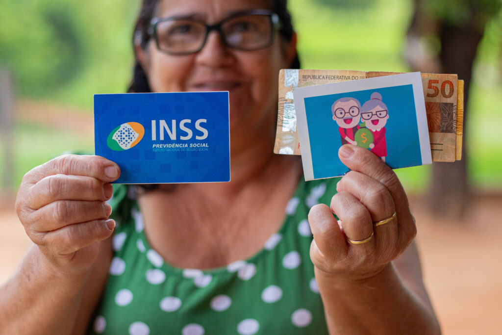 Se você faz parte do grupo de segurados quer sofreu com descontos indevidos, veja quando será ressarcido.