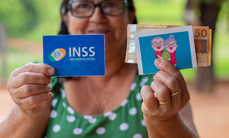 Se você faz parte do grupo de segurados quer sofreu com descontos indevidos, veja quando será ressarcido.