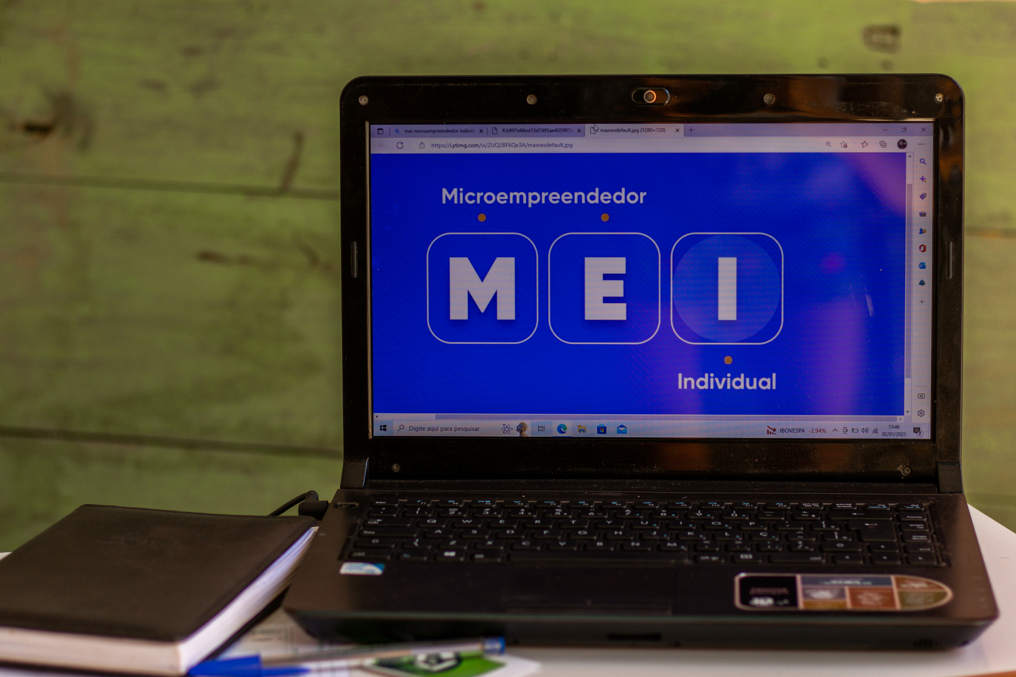 Auxílio para o microempreendedor individual poder descansar e parar sem dor de cabeça pode ser realidade, mas é preciso saber melhor os detalhes disso.