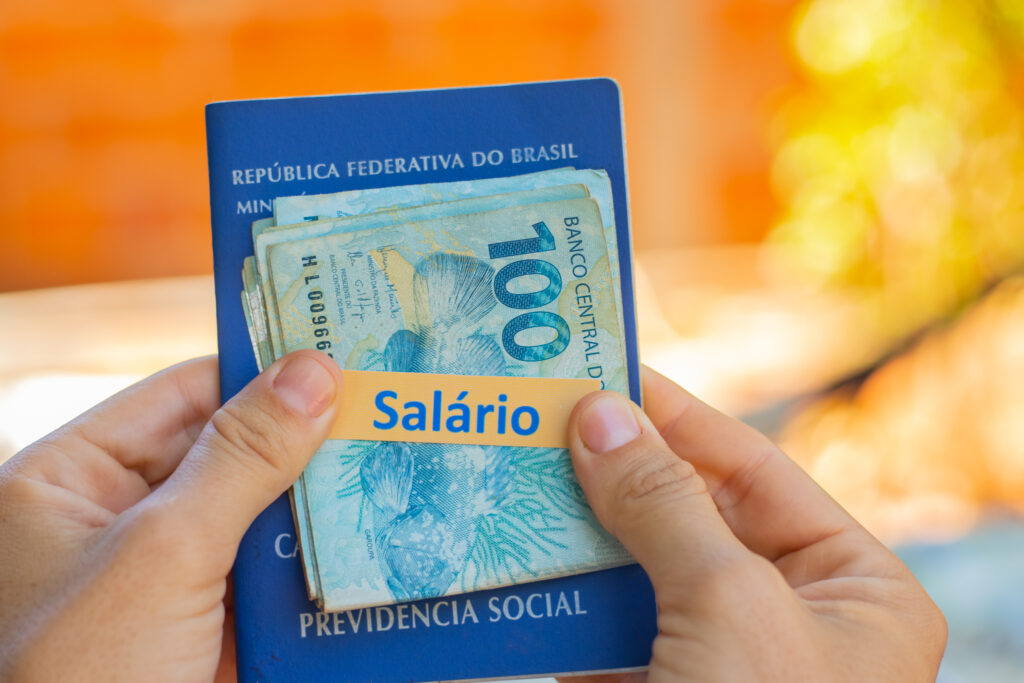Ansioso para o quinto dia útil de junho? Veja quando ele cai e aproveite.