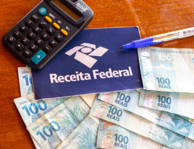 Se você sacou o FGTS em 2024, veja como declarar no Imposto de Renda.