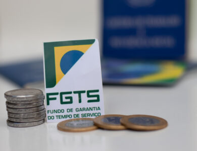 Você sabia que pode fazer o saque do FGTS em situações específicas? Veja quais.
