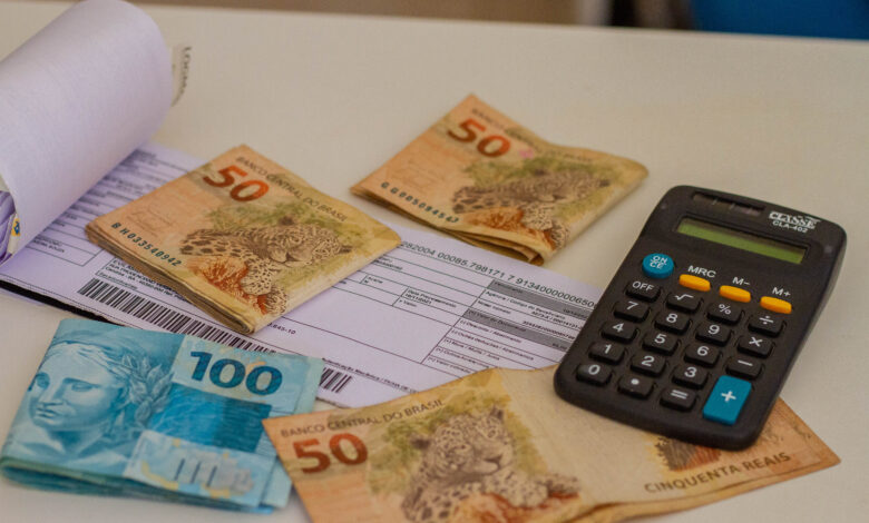 Se você tem dívidas, tome cuidado: você pode acabar perdendo seus documentos por causa disso.