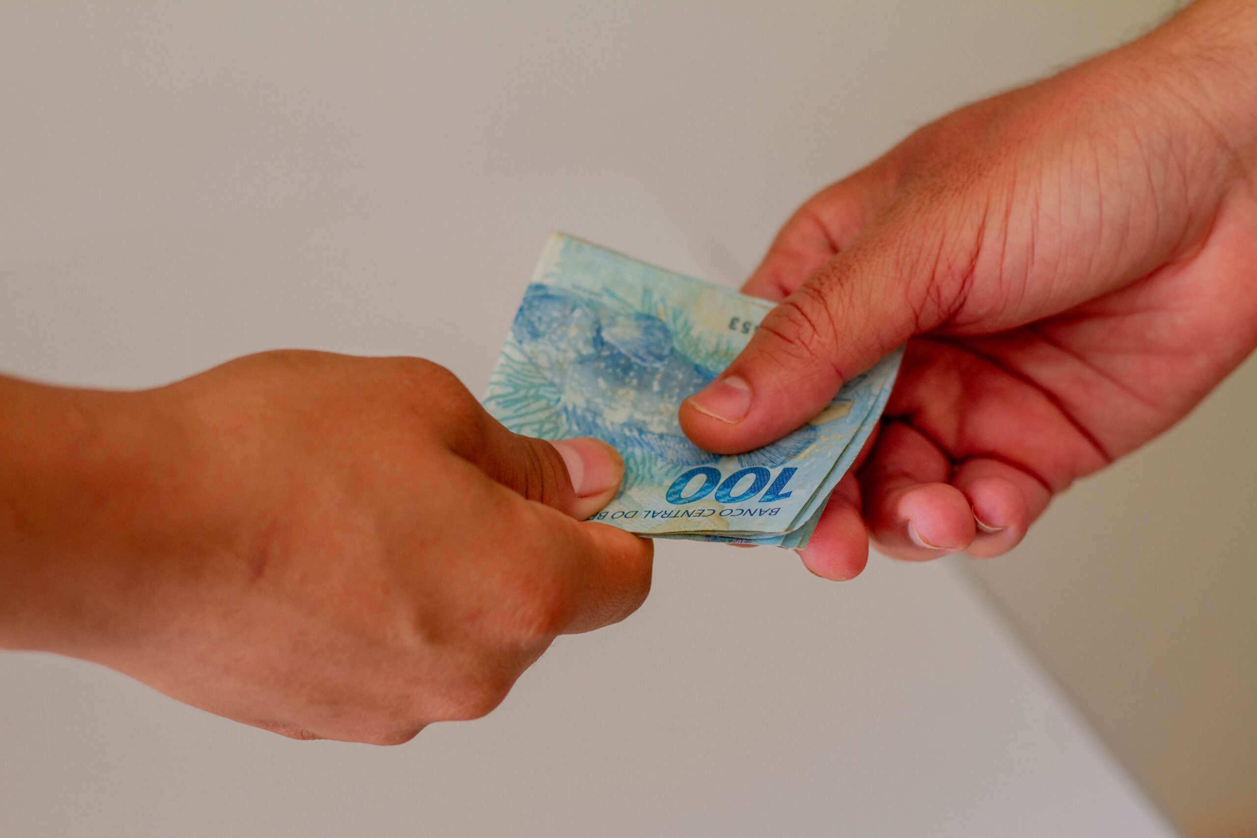 Novo empréstimo do trabalhador pode injetar mais de 100 milhões de reais nas contas dos profissionais brasileiros.