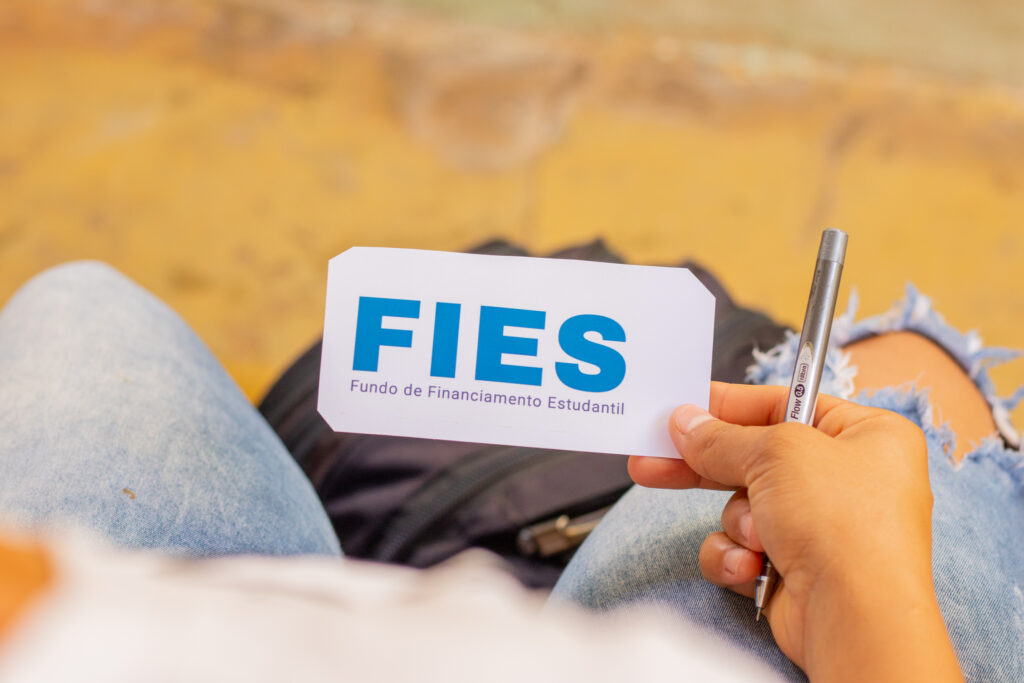 Embora o Fies seja uma ferramenta importante de acesso às faculdades, ele ainda tem problemas estruturais.