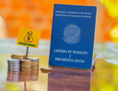 As mudanças no trabalho aos feriados do comércio devem mudar apenas em 2026.