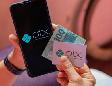 Quem está na lista para ser agraciado com um Pix de R4 200; muitas pessoas estão na lista e ainda não sabem dessa novidade.