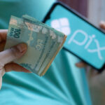 O Pix automático já começou e tem gerado uma polêmica que pode te colocar em apuros; entenda melhor como o novo golpe funciona nas finanças.
