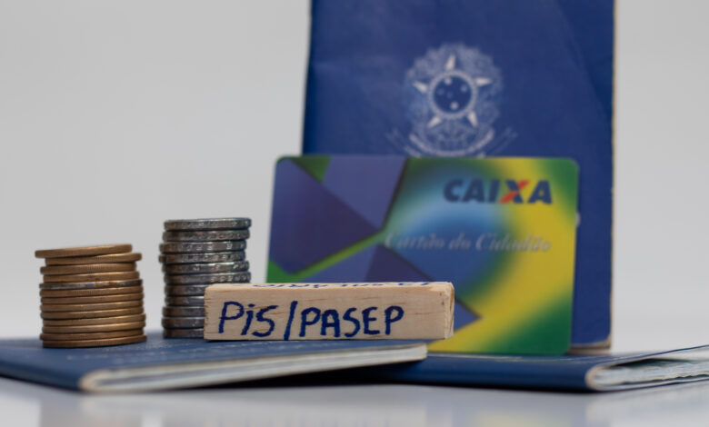 Quem vai receber o abono salarial pode ter a chance de sair com o pagamento máximo. Veja como.