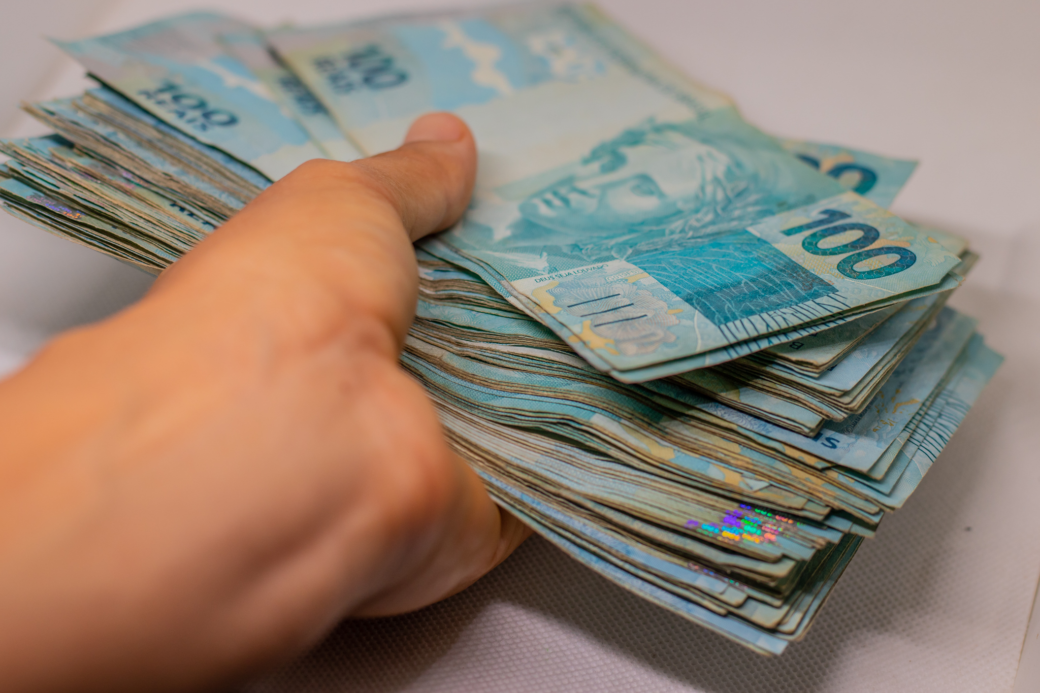 Muitas vagas e novas oportunidades em concurso federal que paga um ótimo salário aos brasileiros; veja quem pode prestar.