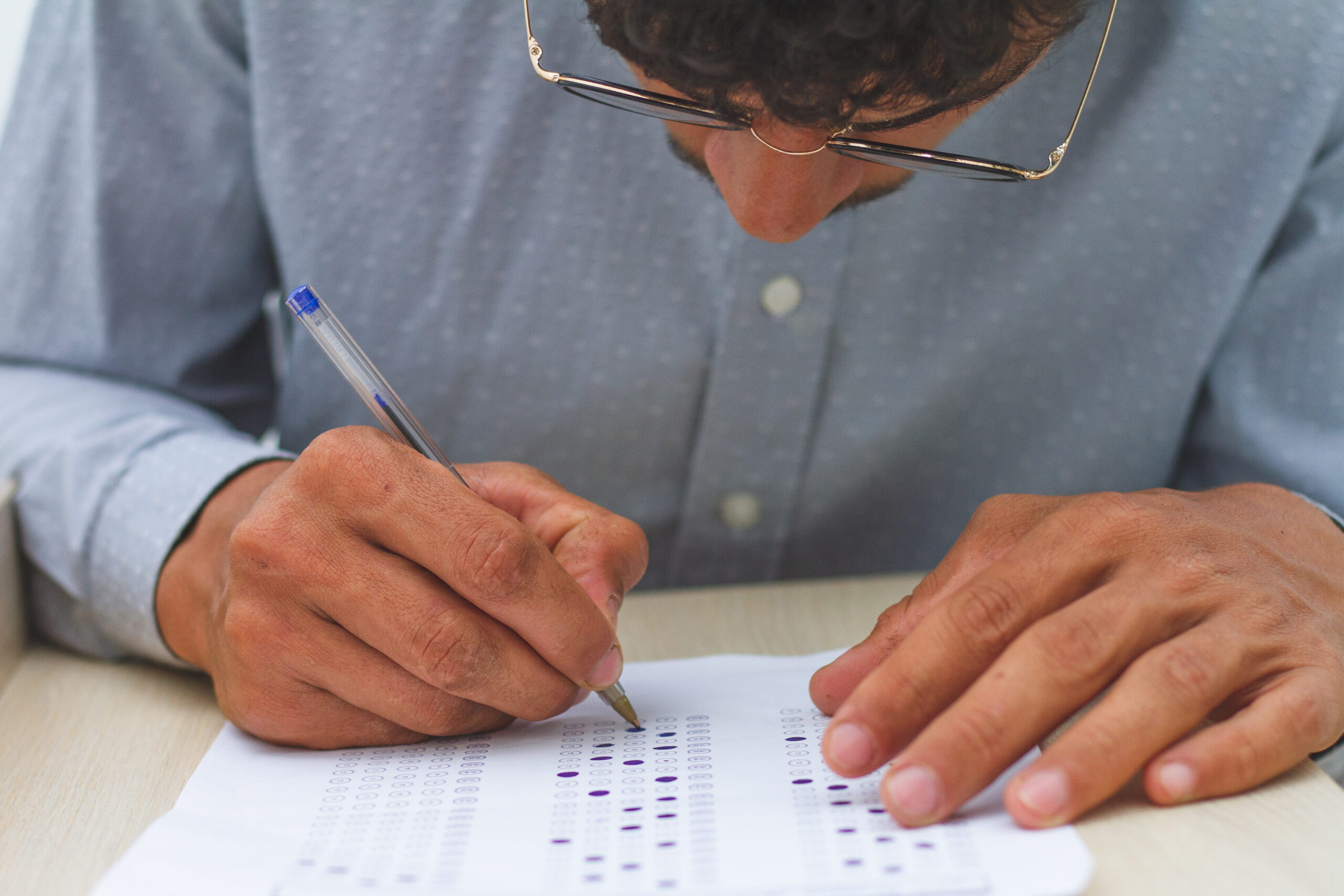 Pensando em prestar concursos? Veja como anda suas notas do Ensino Superior.