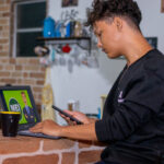 O MEI deve cumprir com todas as suas obrigações para não ter problemas futuros.