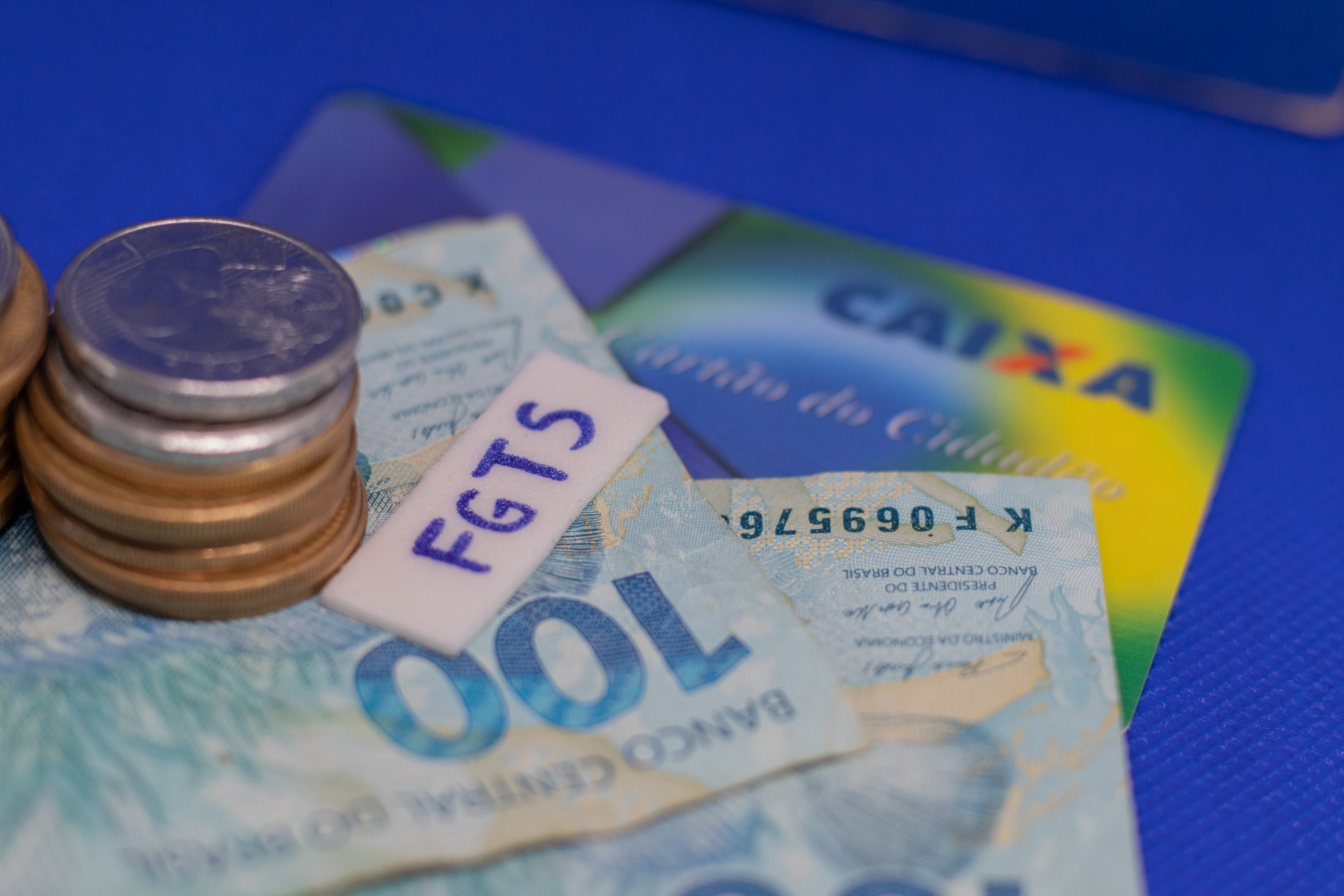 O lucro do FGTS já deve ser dividido entre trabalhadores de todo país. Confira.