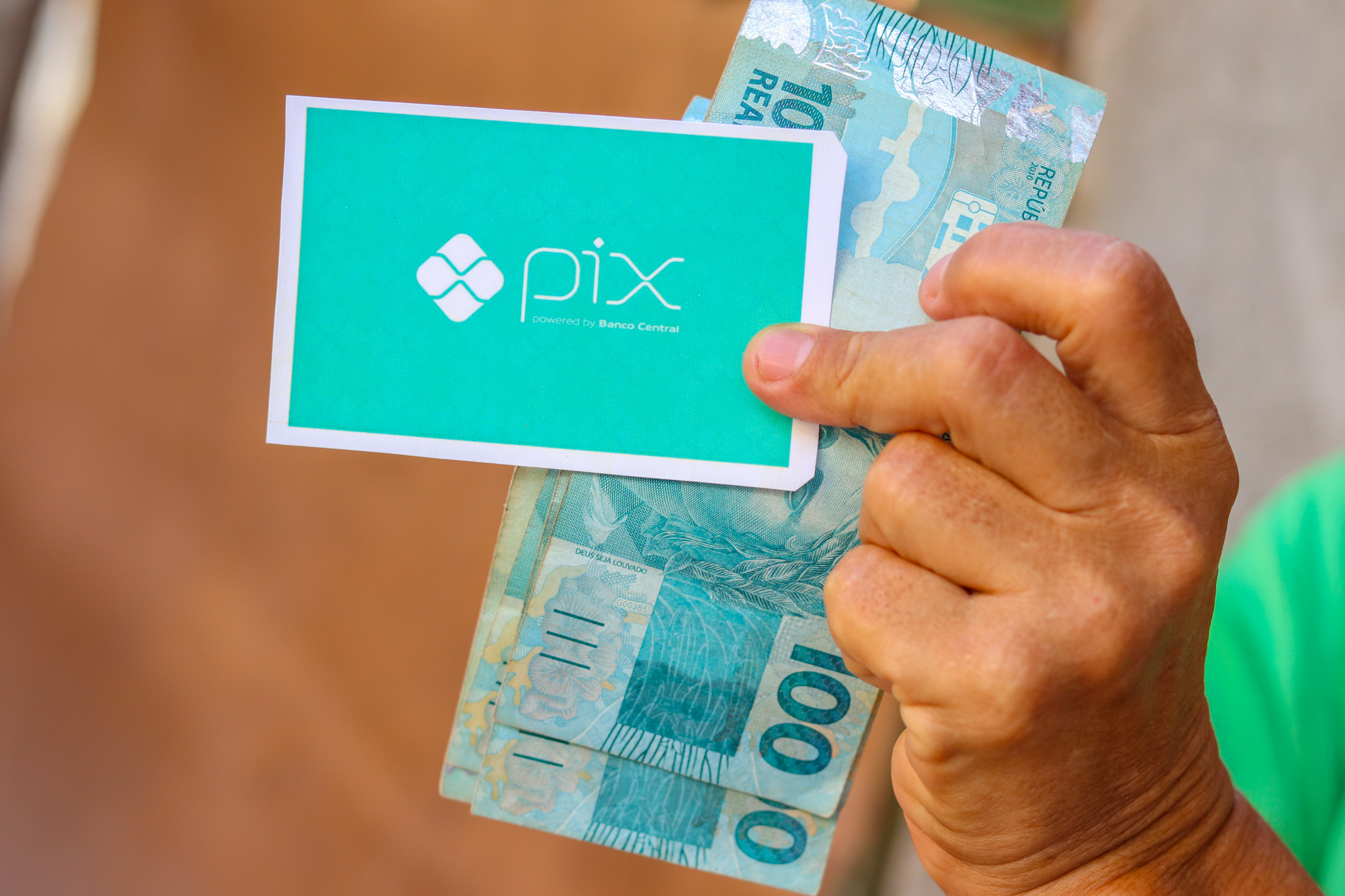 O uso do Pix está mudando para haver mais segurança.