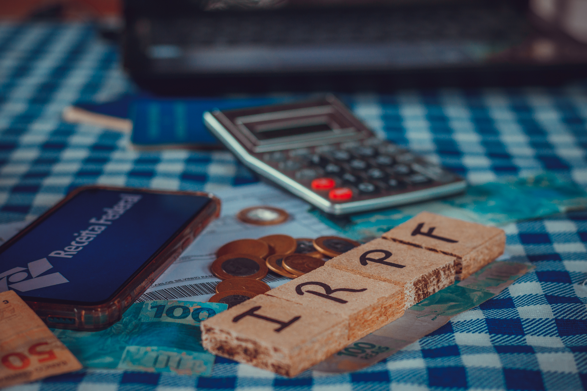 A declaração do IR é uma obrigação que pode ser isenta em certas situações.