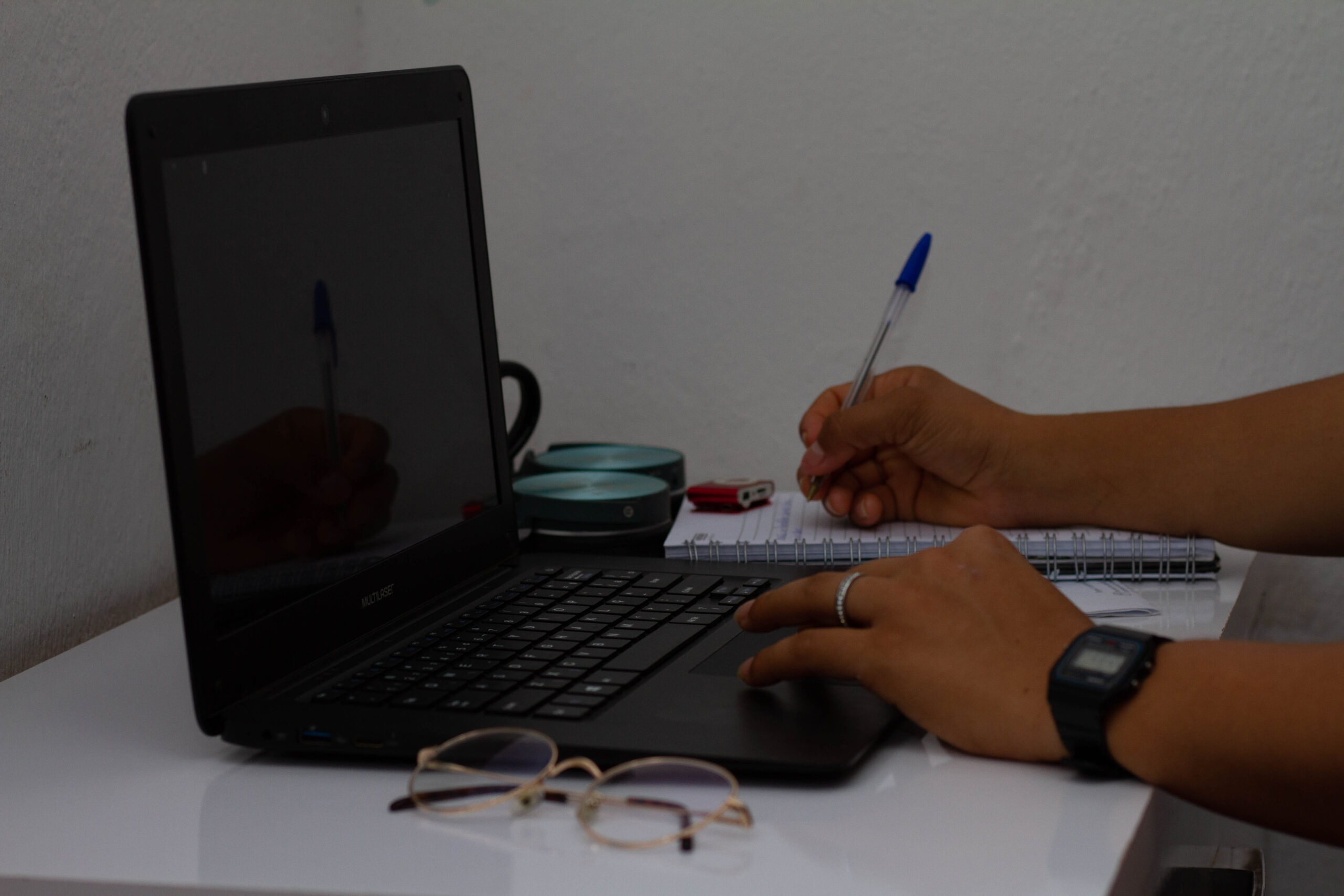 Se você quer uma profissão home office que pague bem, veja estas opções.