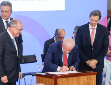 O governo Lula aprovou recentemente um novo crédito para reformas habitacionais.