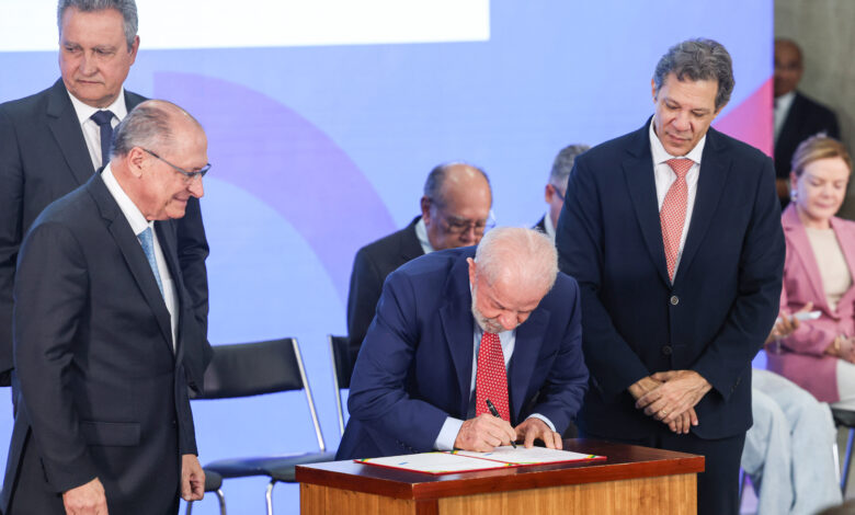 O governo Lula aprovou recentemente um novo crédito para reformas habitacionais.