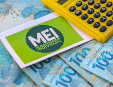 Se você é MEI, veja como pagar seu DAS no cartão.