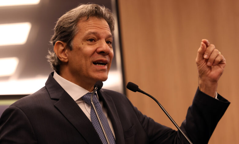 O ministro da Fazenda, Fernando Haddad, definiu a isenção para R$ 5 mil do IRPF como "fundamental".