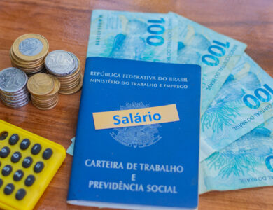 Se você é trabalhador, veja quando pode receber o 13º salário em 2025.