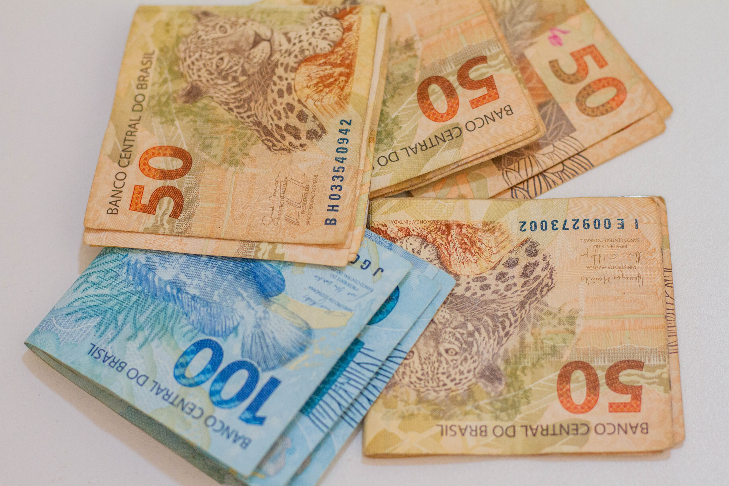 Curioso para saber quem são os mais ricos dos EUA? Veja a lista da Forbes.