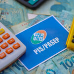 O PIS/Pasep deve ser pago novamente em 2026. Veja detalhes do benefício.