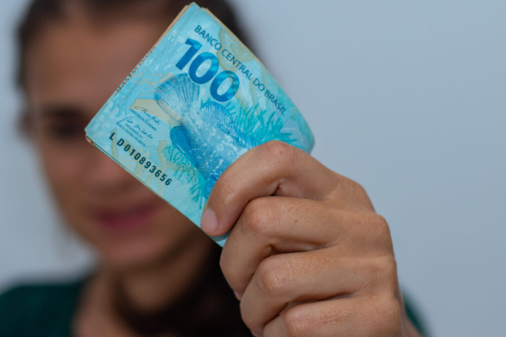 Se você é trabalhador, veja o que muda nas regras do consignado clt.