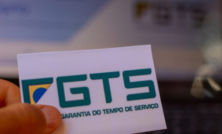 O governo pode alterar as regras de acesso ao saque-aniversário em breve.
