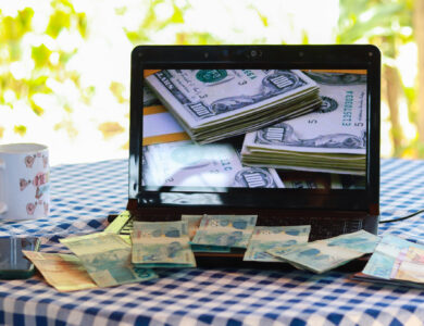 Se você quer fazer uma renda extra, veja algumas formas de fazer isso online.