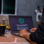 Se você não tem afinidade com a IA, saiba como identificar golpes utilizando esses programas.