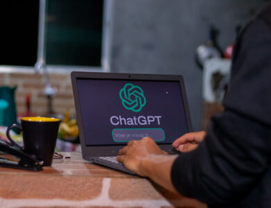 Se você não tem afinidade com a IA, saiba como identificar golpes utilizando esses programas.