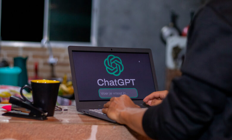 Se você não tem afinidade com a IA, saiba como identificar golpes utilizando esses programas.