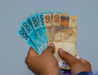 Se você é beneficiário do INSS ou Bolsa Família, veja quando recebe em novembro.