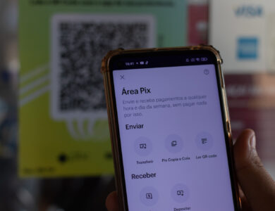 Se você usa meios de pagamento eletrônicos, cuidado com os golpes.